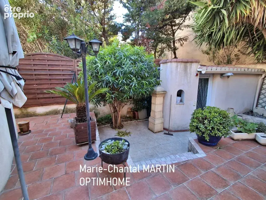 Appartement à MARSEILLE-8E