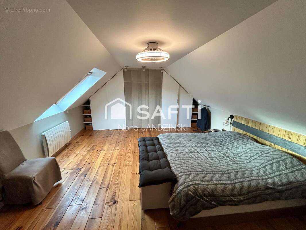 Photo 9 - Maison à SAINT-LEGER-DU-BOURG-DENIS