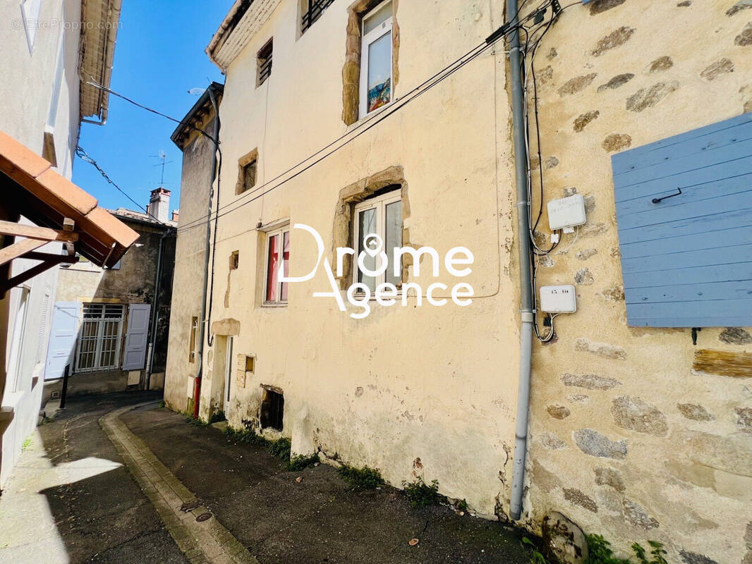 Appartement à TOURNON-SUR-RHONE
