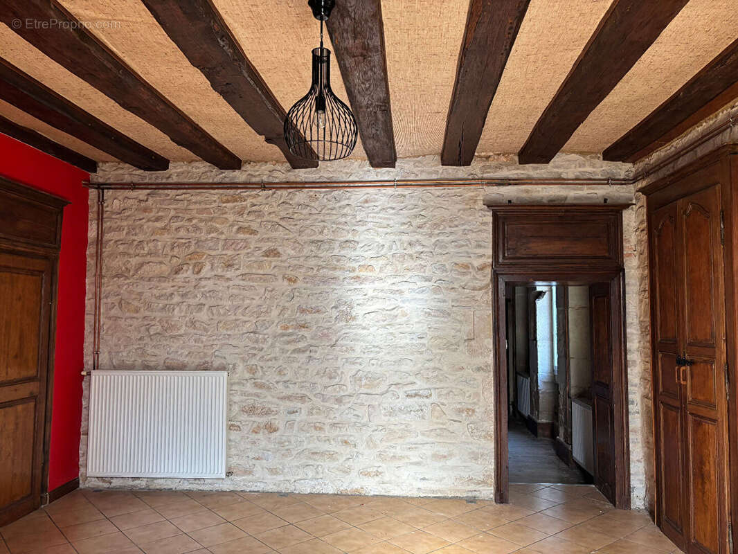 Appartement à GENLIS