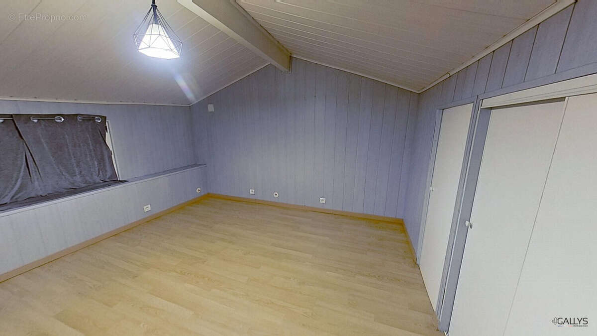 Maison à SORCY-SAINT-MARTIN