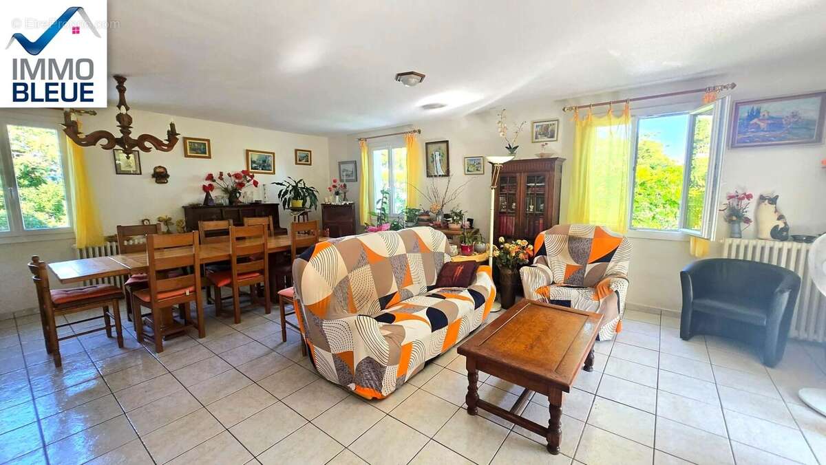 Maison à SAUSSET-LES-PINS