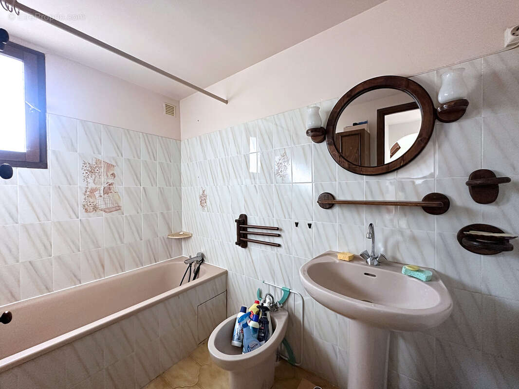 Maison à SAINT-CYPRIEN