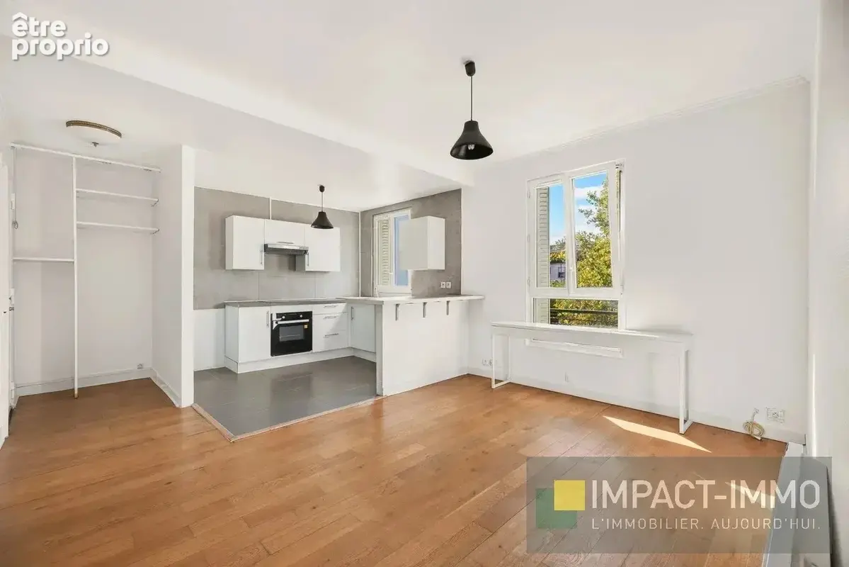 Photo Appartement à Asnieres-Sur-Seine au prix de 360 000€