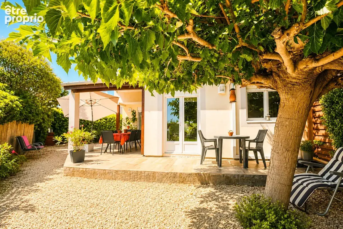 Pavillon t4 avec jardin 800m de la mer - photo 2
