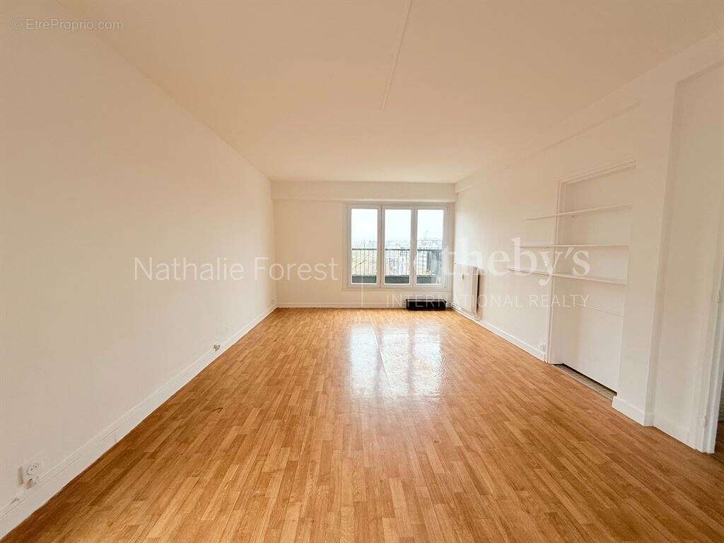 Appartement à LA MADELEINE