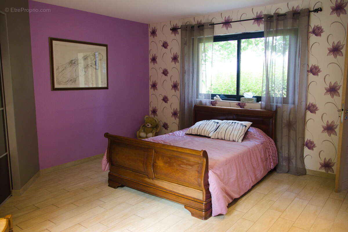 Maison 300 m² à Lyons-La-Foret  - photo 7