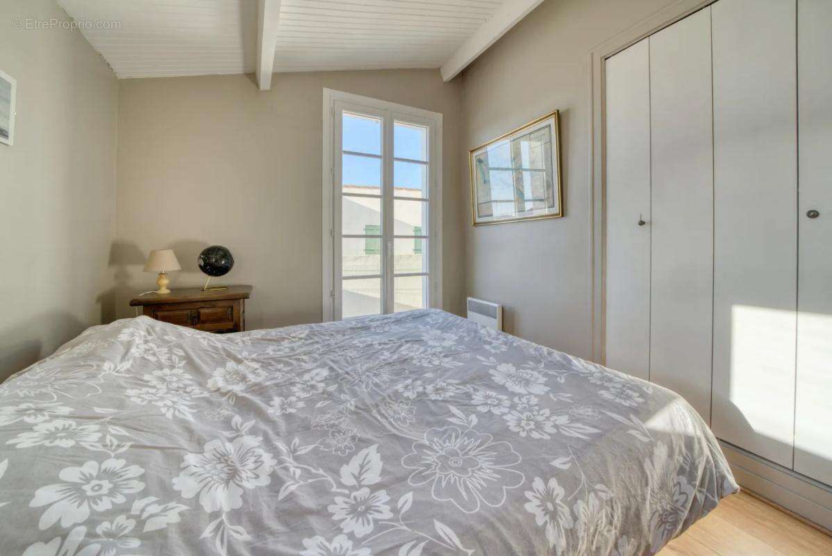 Appartement à SAINT-MARTIN-DE-RE