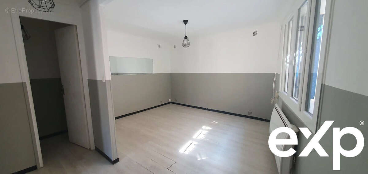 Maison à CORNEILHAN