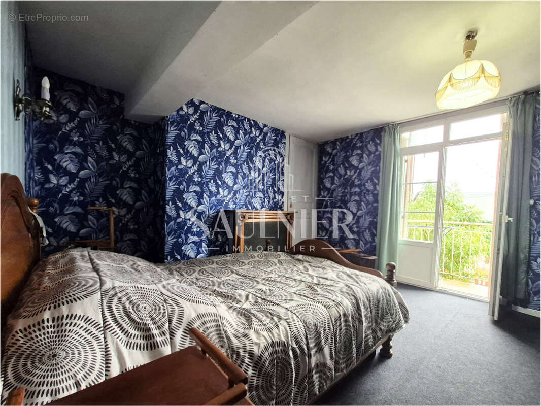 Appartement à MONTRICHARD