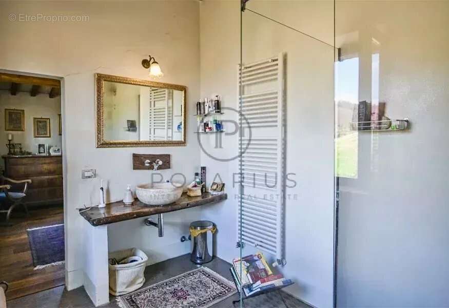 Ferme restaurée du XVIIIe siècle avec 6 chambres + 3 appartements pour invités sur 27 hectares près de Cagli, Marches. Piscine,  - photo 32