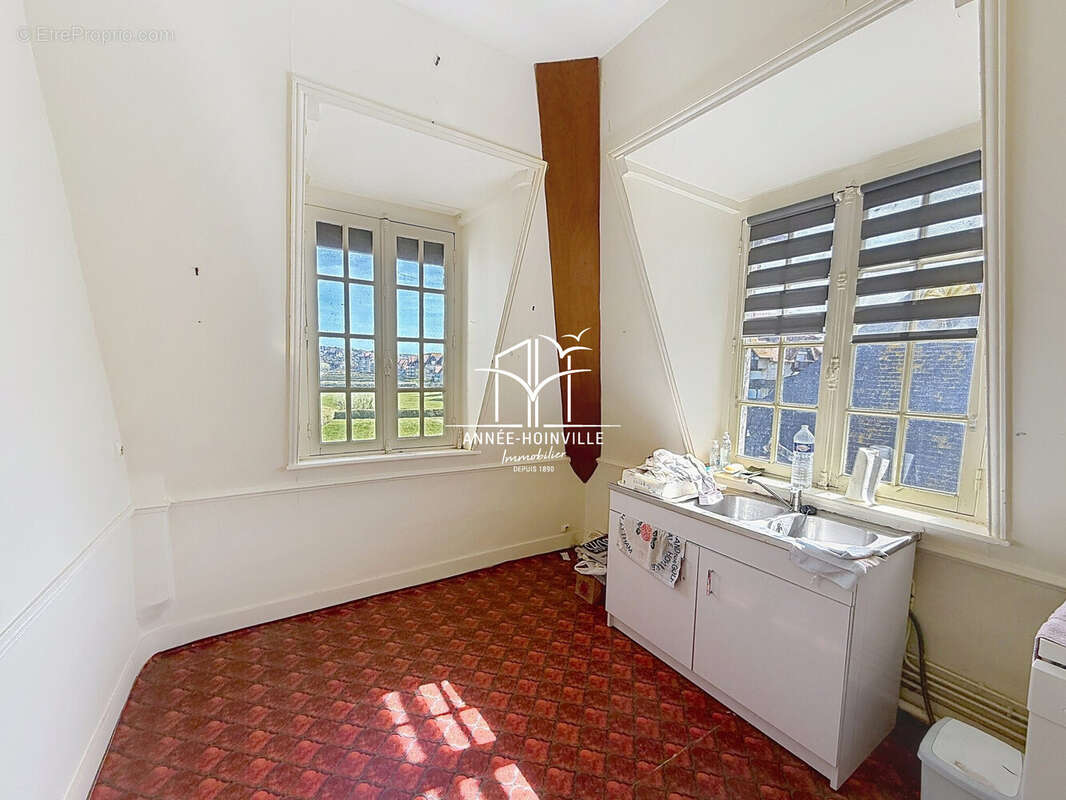 Appartement à TOURGEVILLE