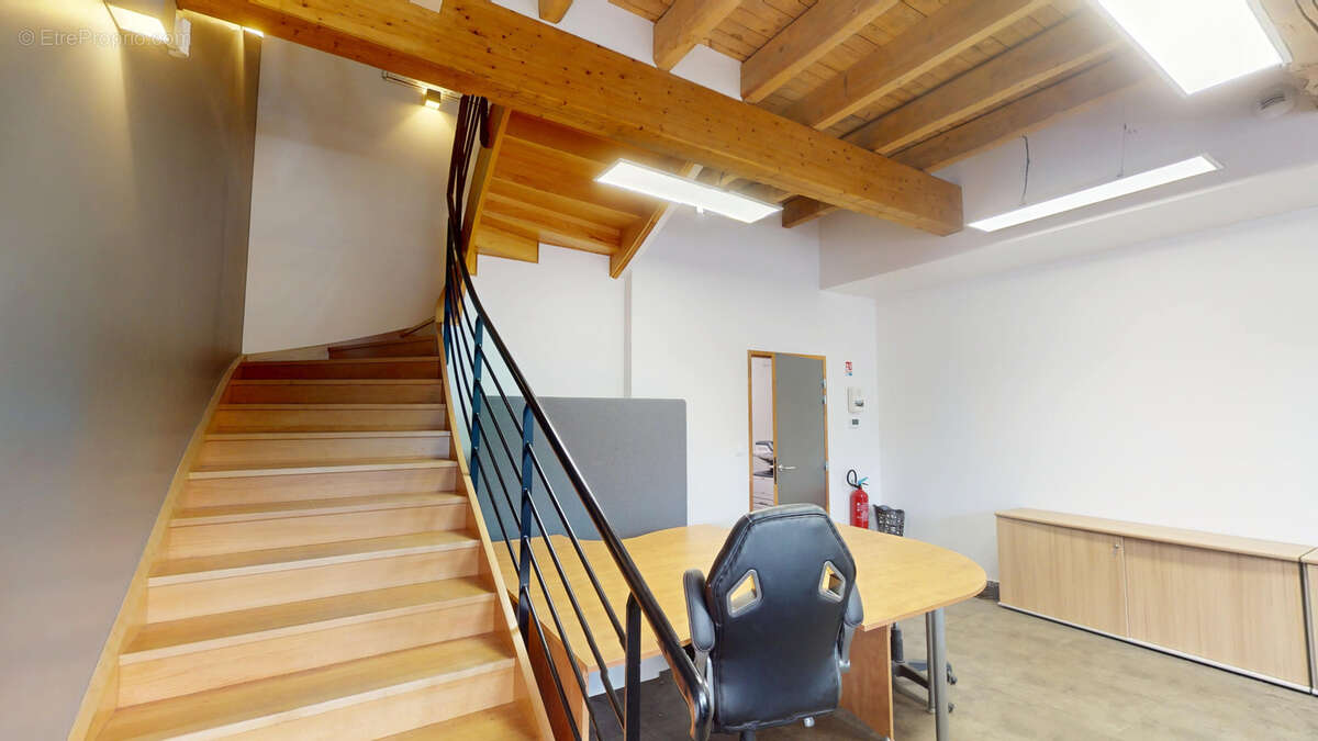 Maison à LA SEAUVE-SUR-SEMENE