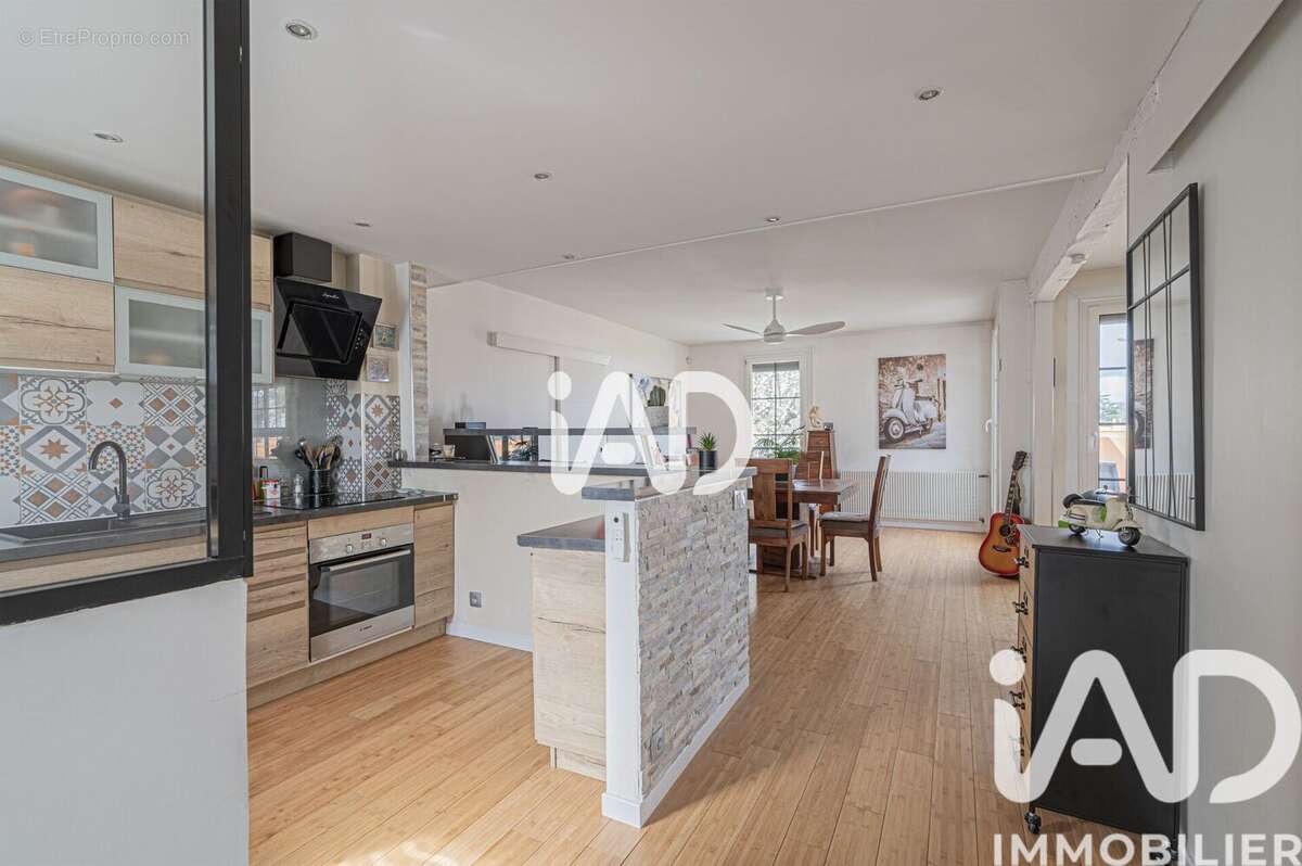Photo 2 - Appartement à VILLIERS-LE-BEL