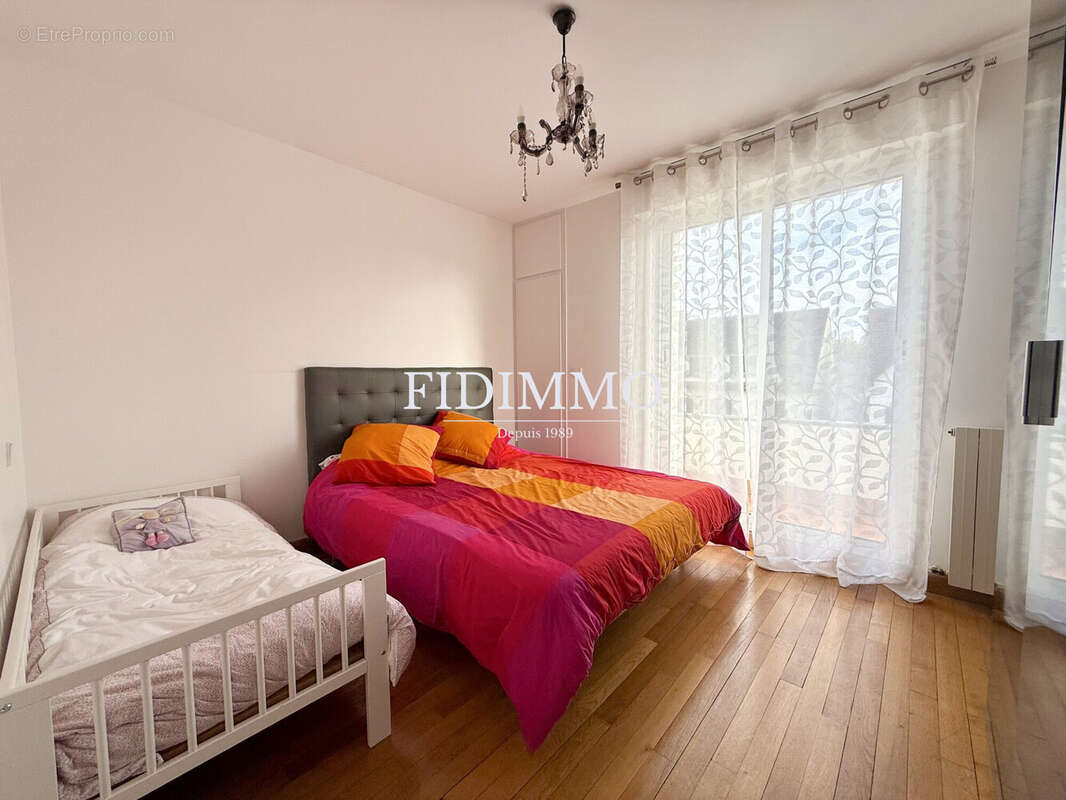 Maison à ORMESSON-SUR-MARNE