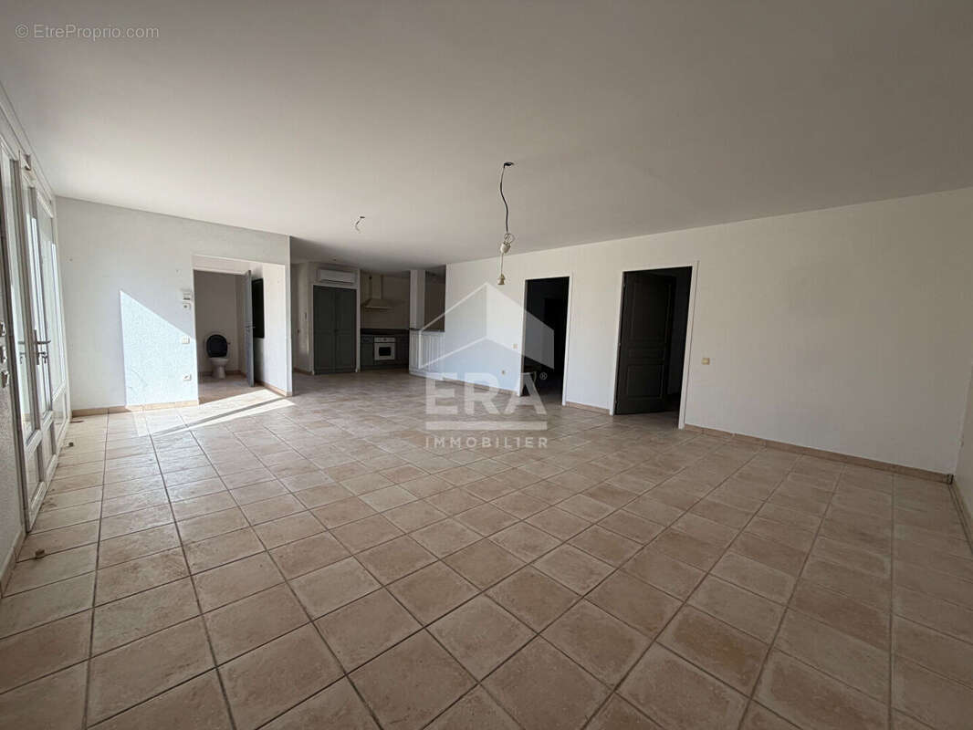 Maison 200m² à port-de-bouc - photo 11