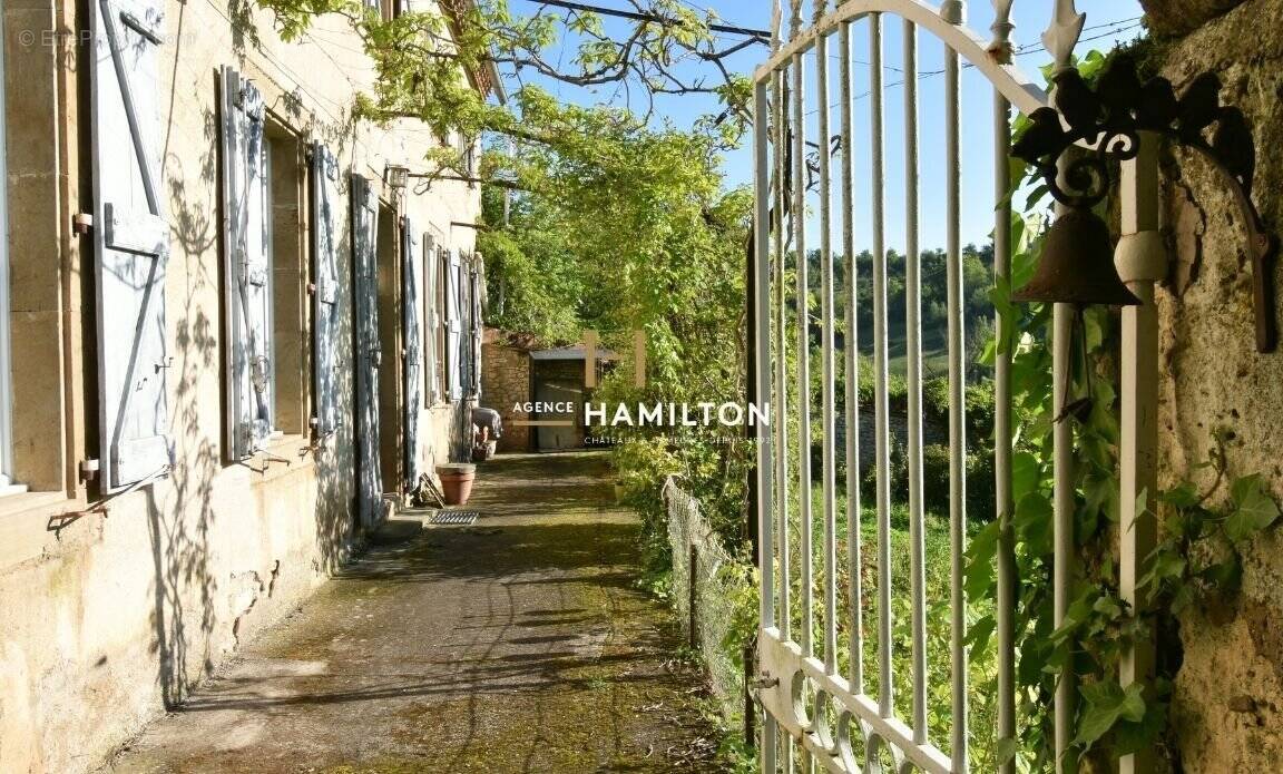 Maison à CORDES-SUR-CIEL