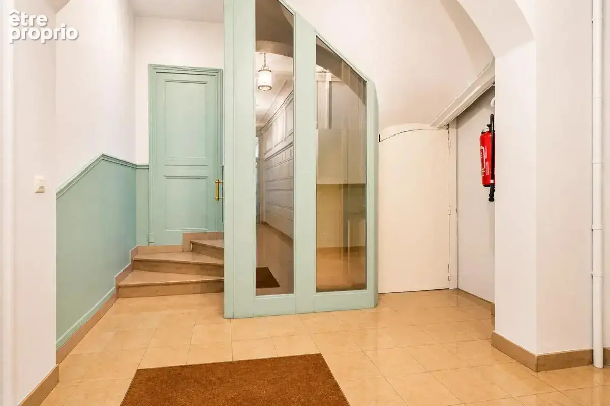 Appartement 2 pièces de 39 m² situé à Paris - photo 8