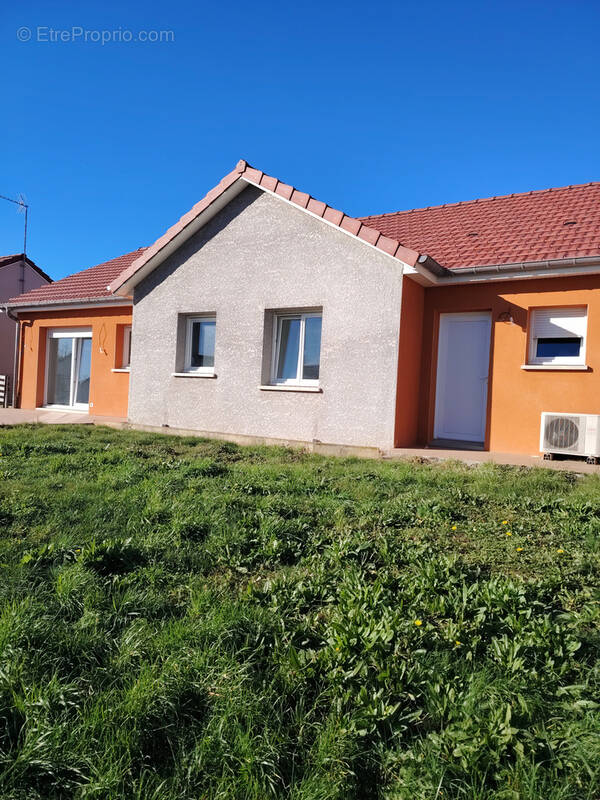 Maison à FRESNES-EN-WOEVRE