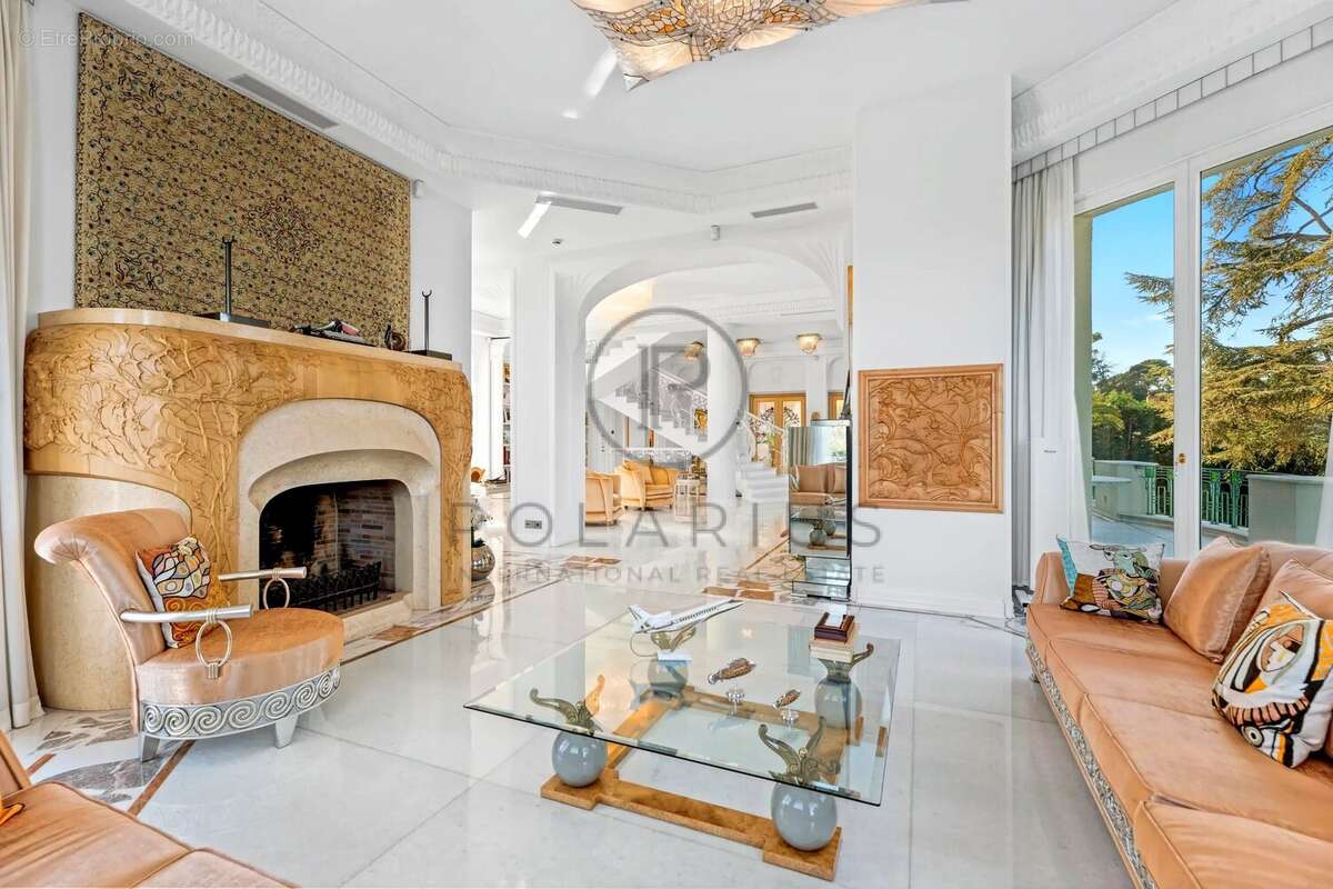 Maison à ANTIBES