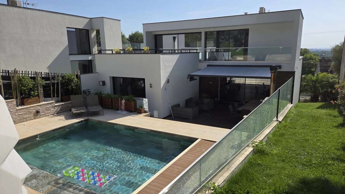 Maison à VILLEVAUDE