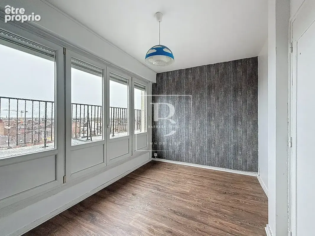 Appartement 64 m² à Faches-Thumesnil  - photo 2