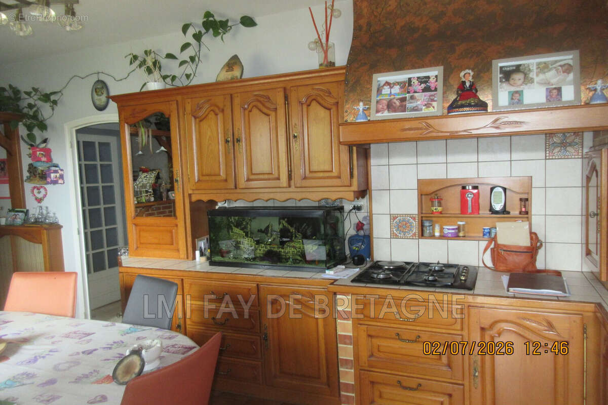Maison 202 m² à Saint-Nicolas-De-Redon  - photo 3