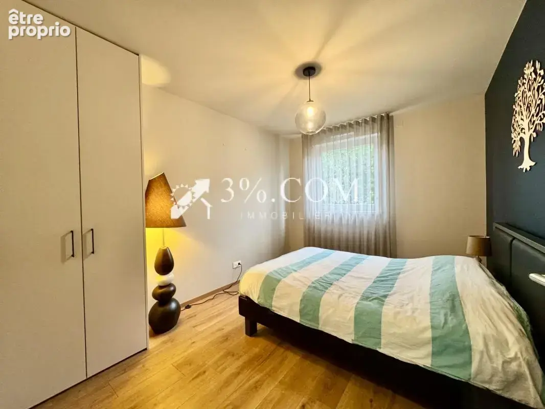 3%COM Très beau F4 avec 3 chambres - terrasse- garage- parki - photo 11