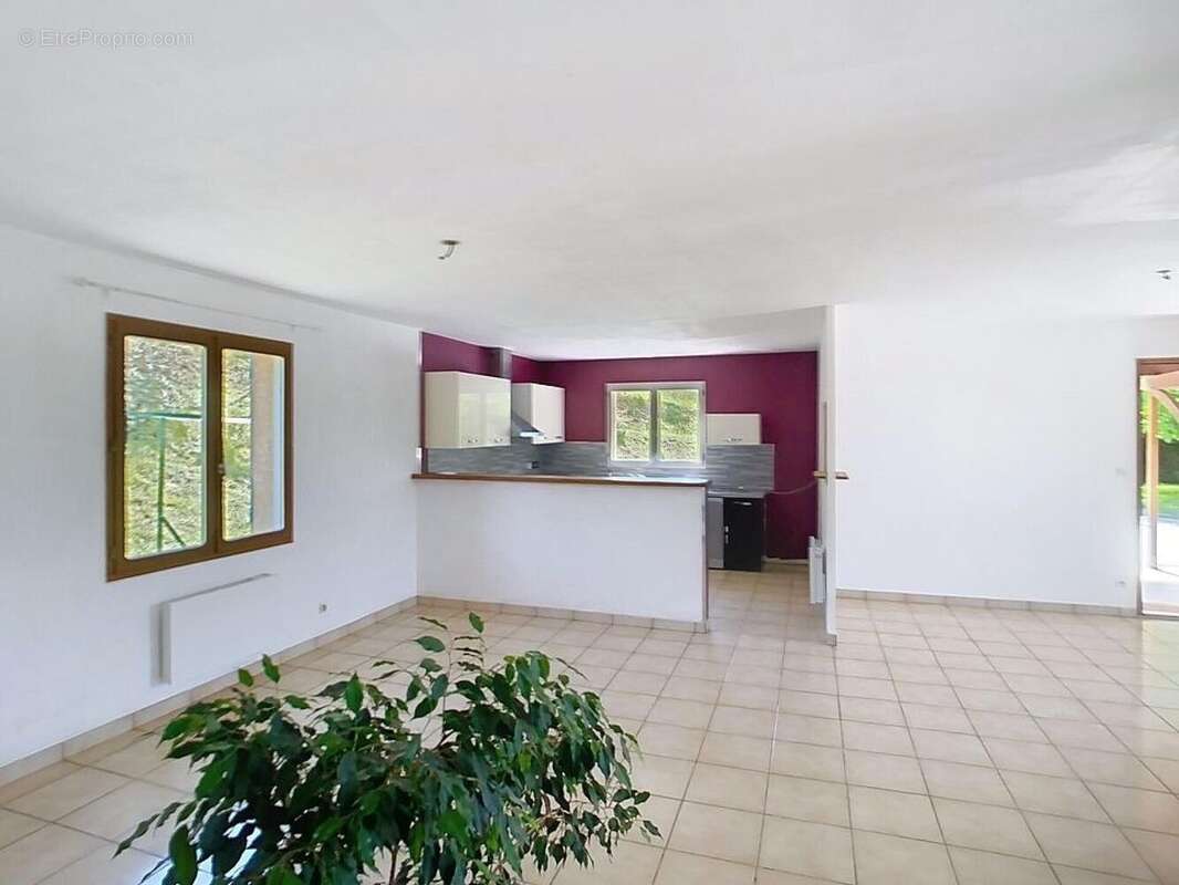 Photo 3 - Maison à PAVIE
