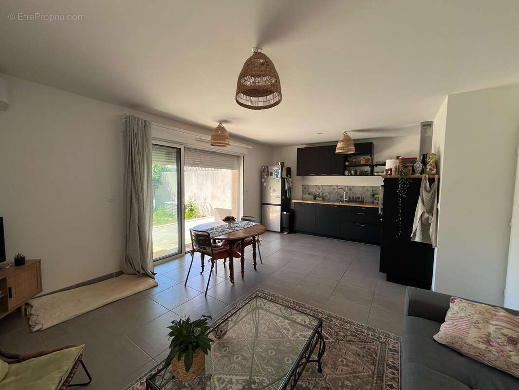 Appartement t3 en rez de jardin  avec parking toulon ouest - photo 5