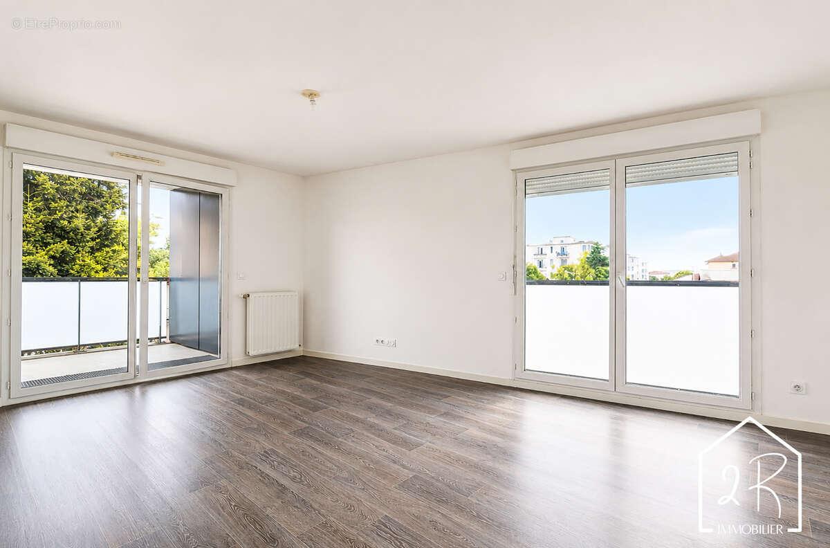 Appartement à SAINT-PRIEST