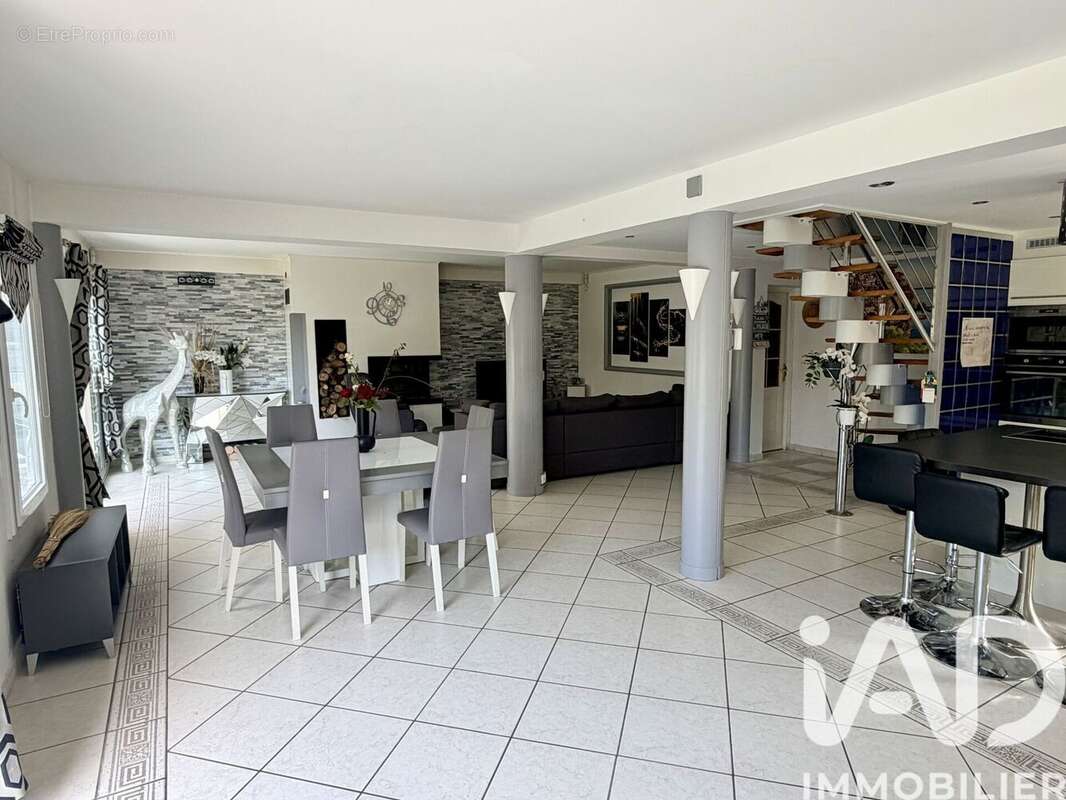 Photo 5 - Maison à WISSOUS