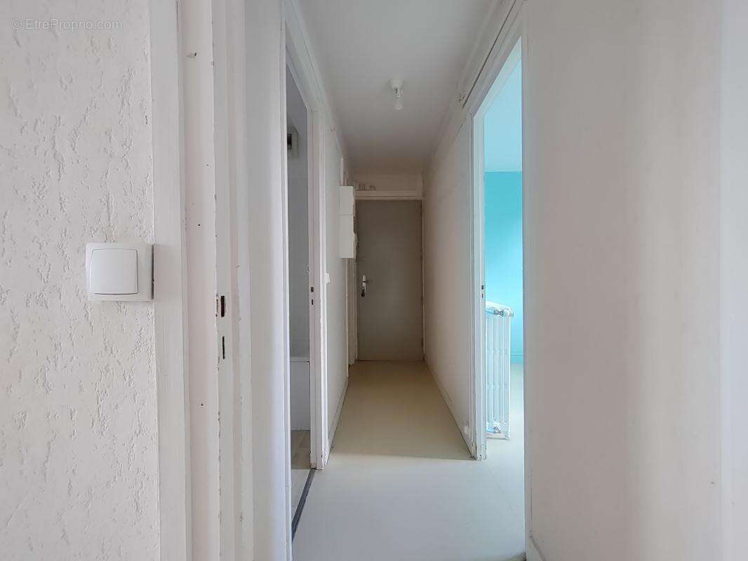 Appartement T3 60m² - Chantilly - 1850.1.2.19 - photo 8