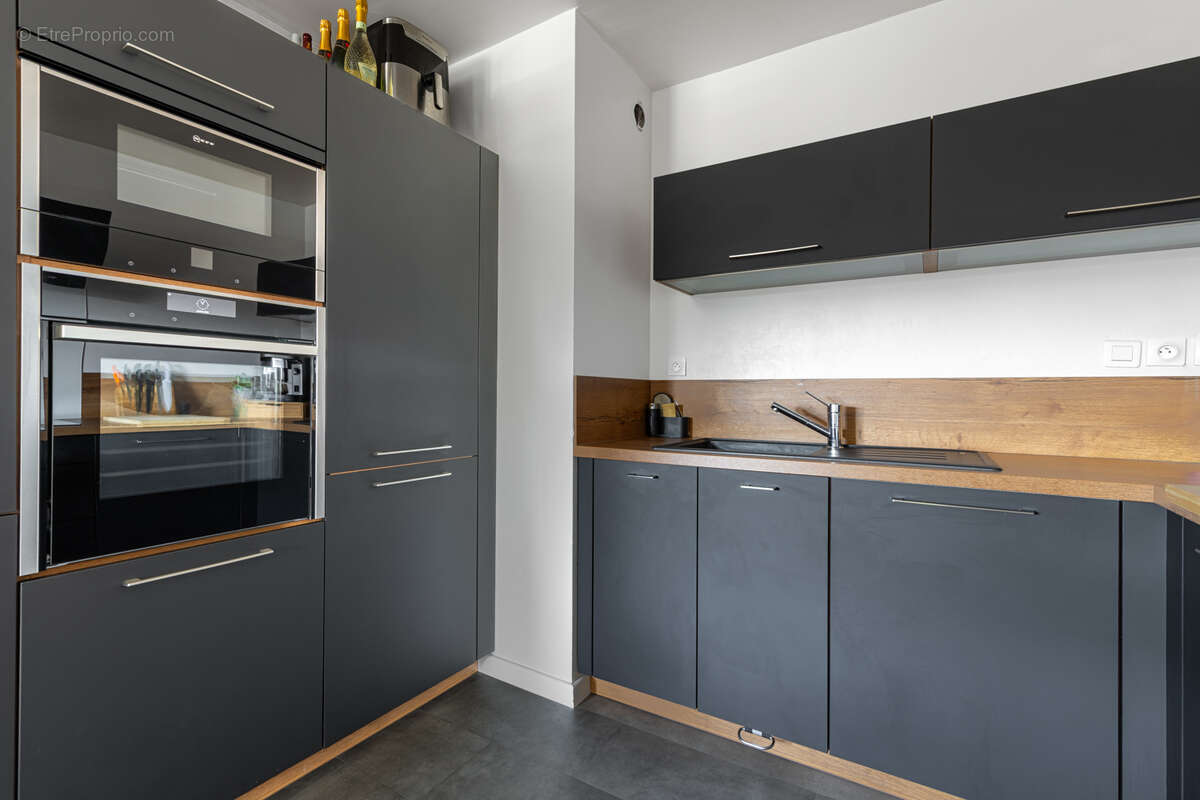 Appartement à POISY