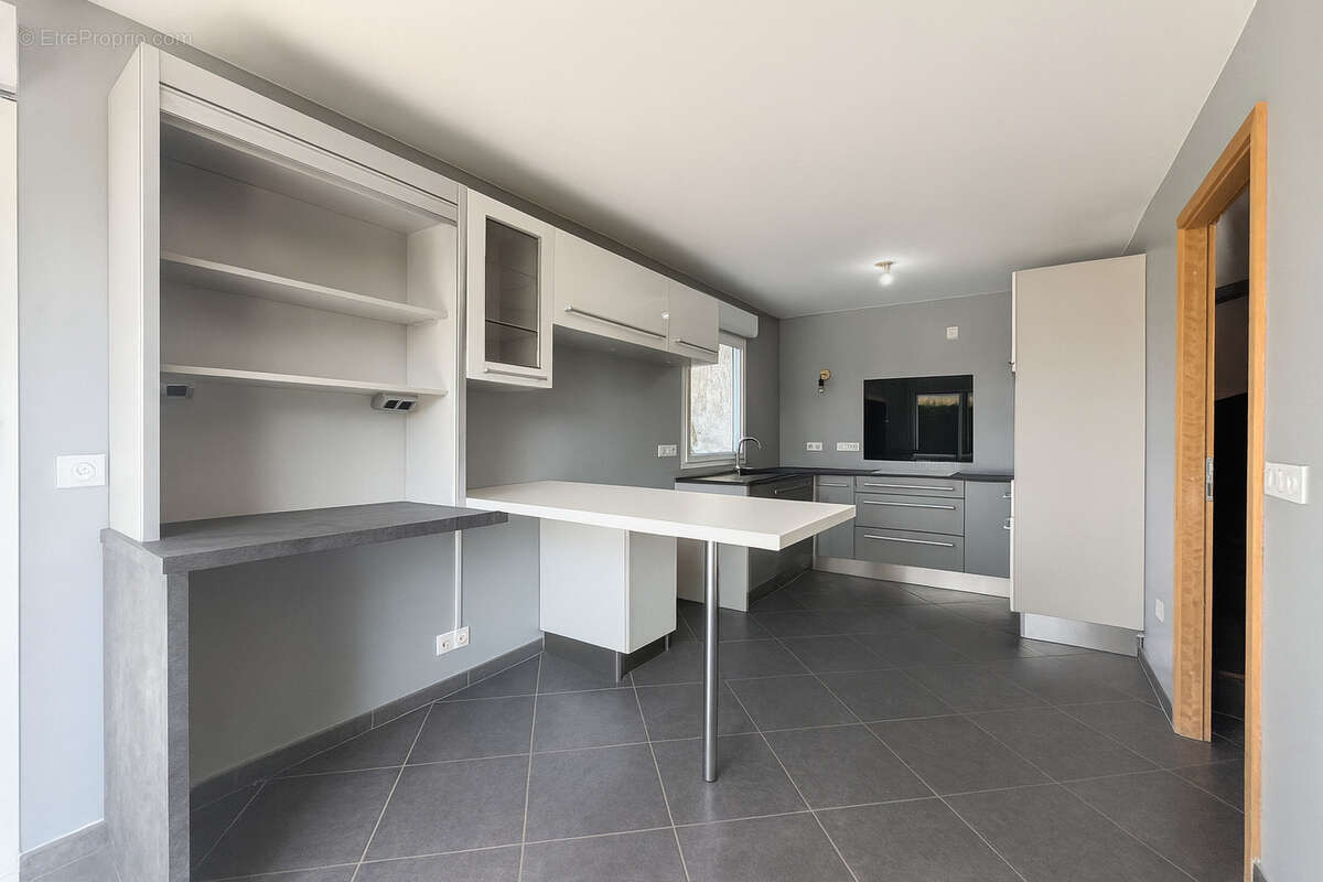 Appartement à SAINT-PIERRE-EN-FAUCIGNY