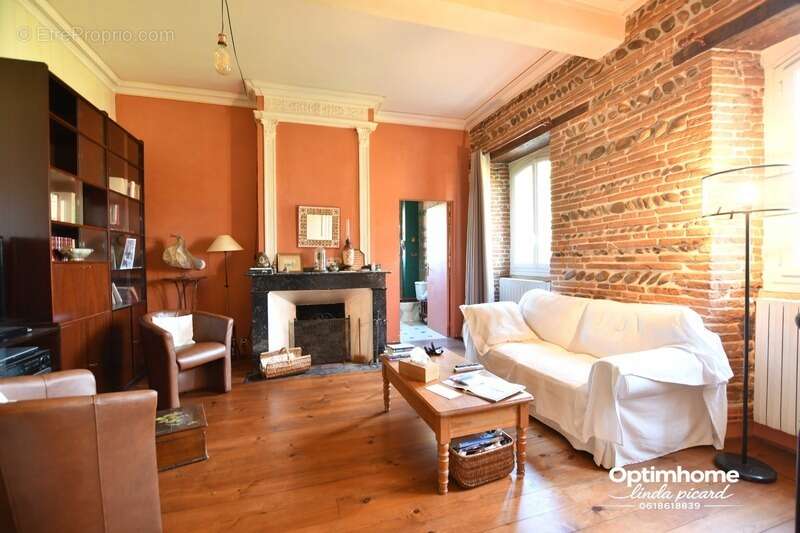 Maison à LA SALVETAT-SAINT-GILLES