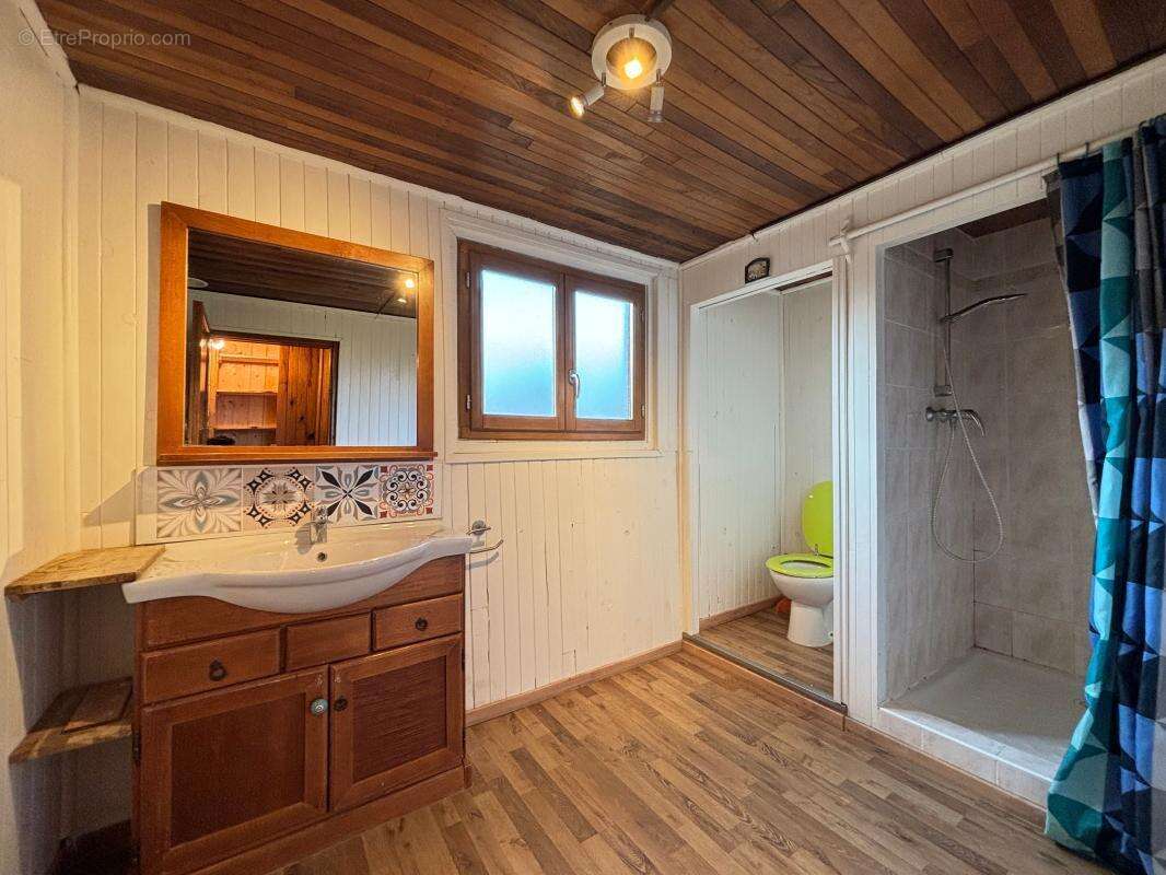 Maison à SAINT-JEAN-D&#039;AVELANNE