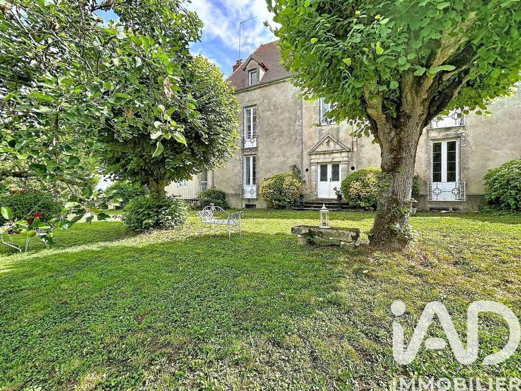 Maison 215 m² à Oye  - photo 2
