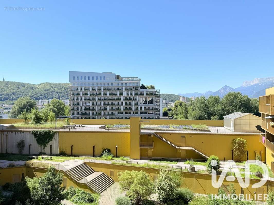 Appartement 49 m² à Echirolles  - photo 4