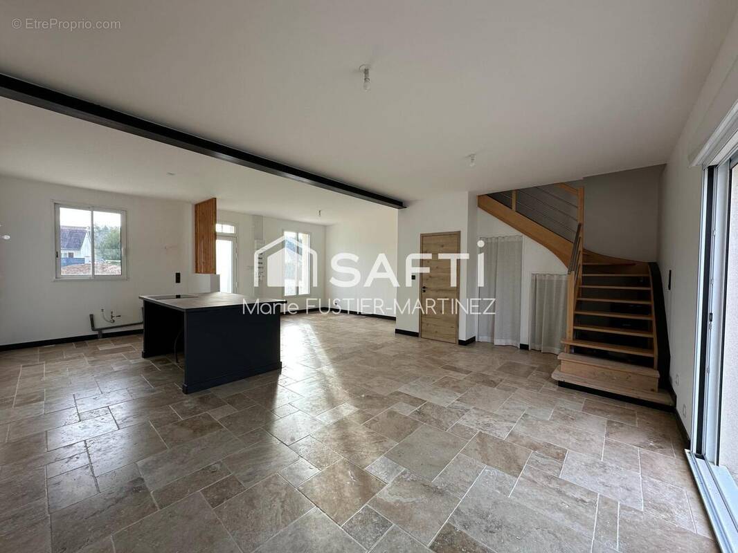 Photo 1 - Maison à MORET-SUR-LOING