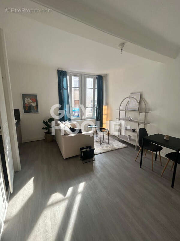 Appartement à LYON-1E