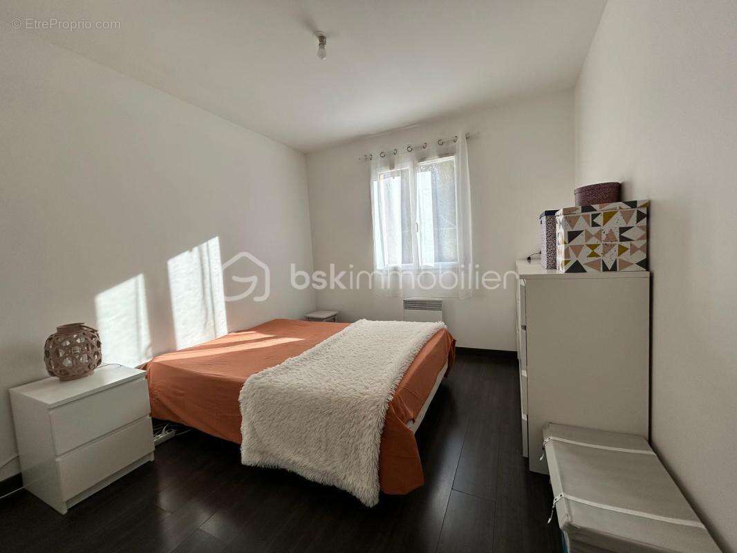 Maison à CUBZAC-LES-PONTS