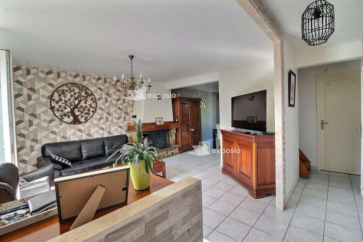 Maison à SOISY-SUR-SEINE