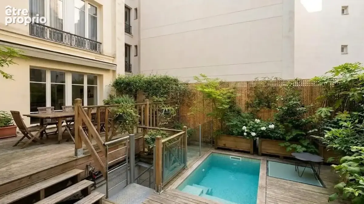Appartement à MARSEILLE-1E