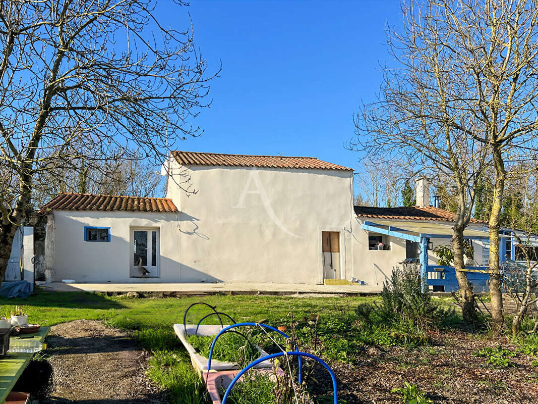 Maison Le Gue De Velluire 4 pièce(s) - photo 6