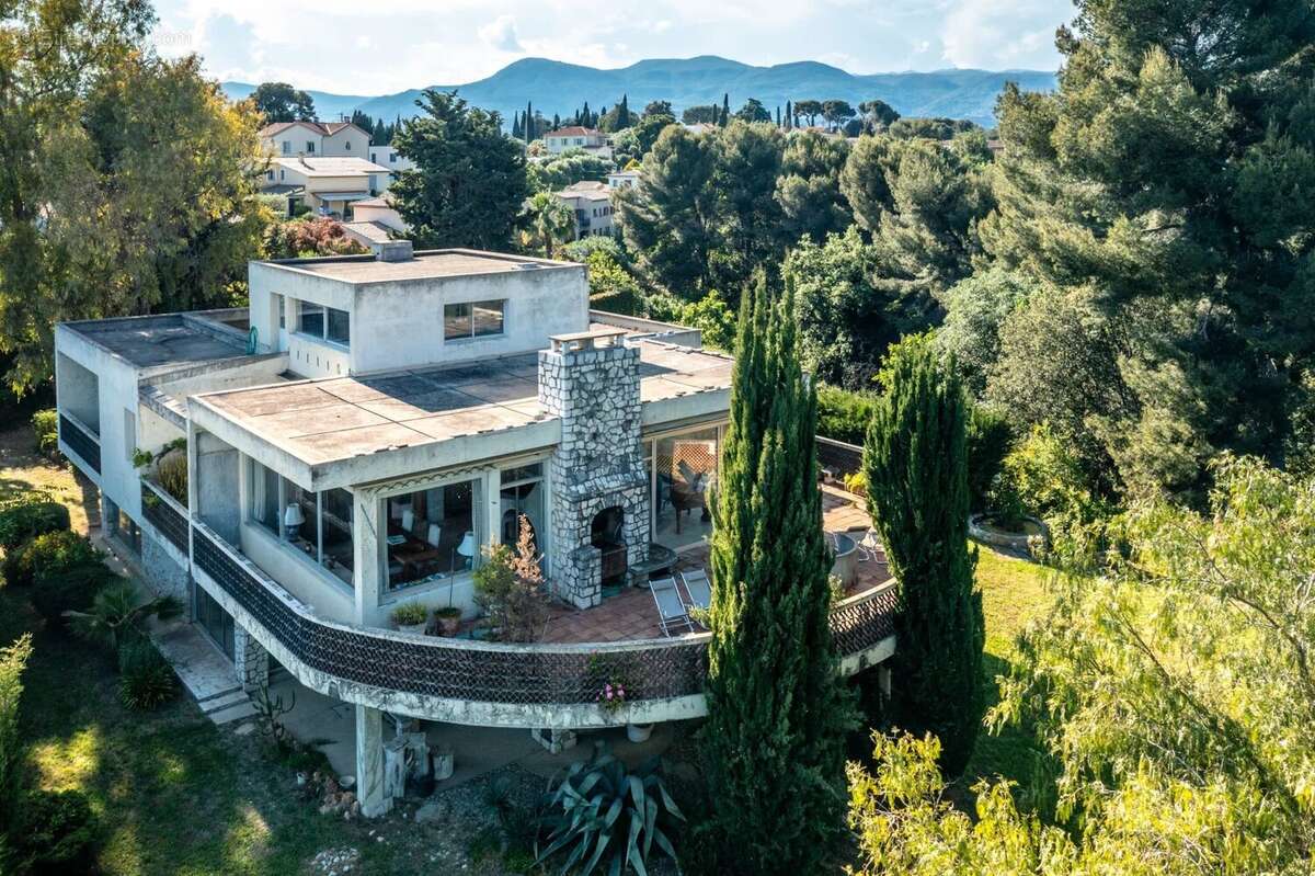 Maison à CAGNES-SUR-MER