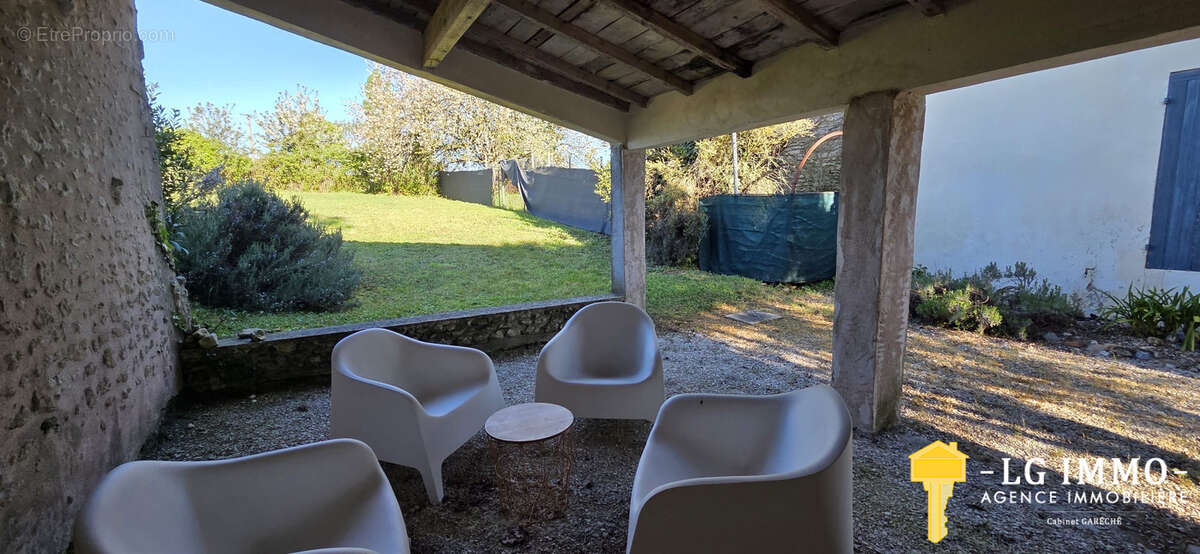 Maison de 118 m2 avec jardin et dépendances - photo 28