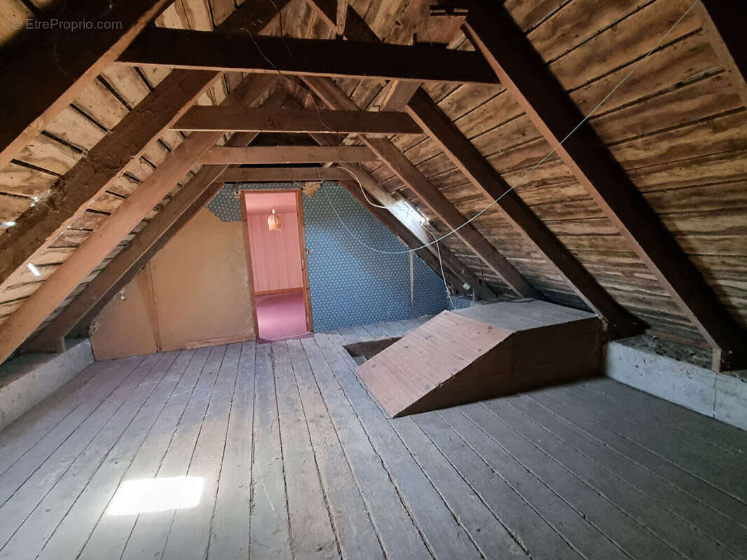 SAINT-LAURENT, Corps de ferme au calme en campagne sur 1ha8 environ - photo 9