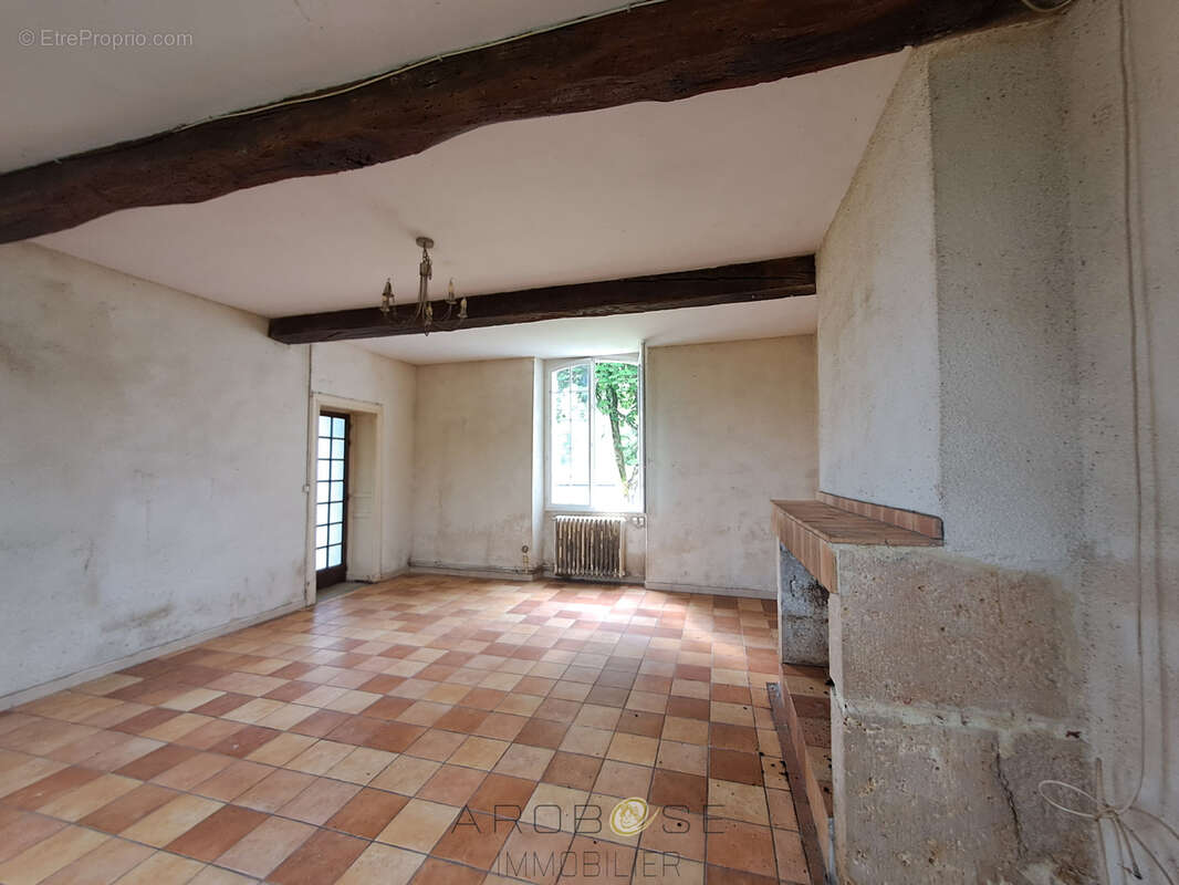 Maison à BUZET-SUR-BAISE