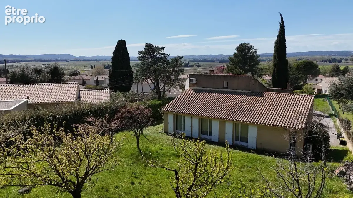 Exclusivité, Villa à Pujaut avec vaste terrain divisible - photo 9